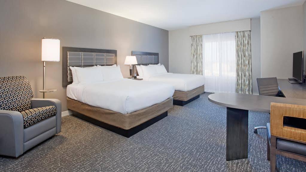 Candlewood Suites Kearney By Ihg Bagian luar foto